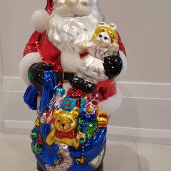 Traditions Handpainted Glass Santa 18 inches tall - Picture 5 of 7